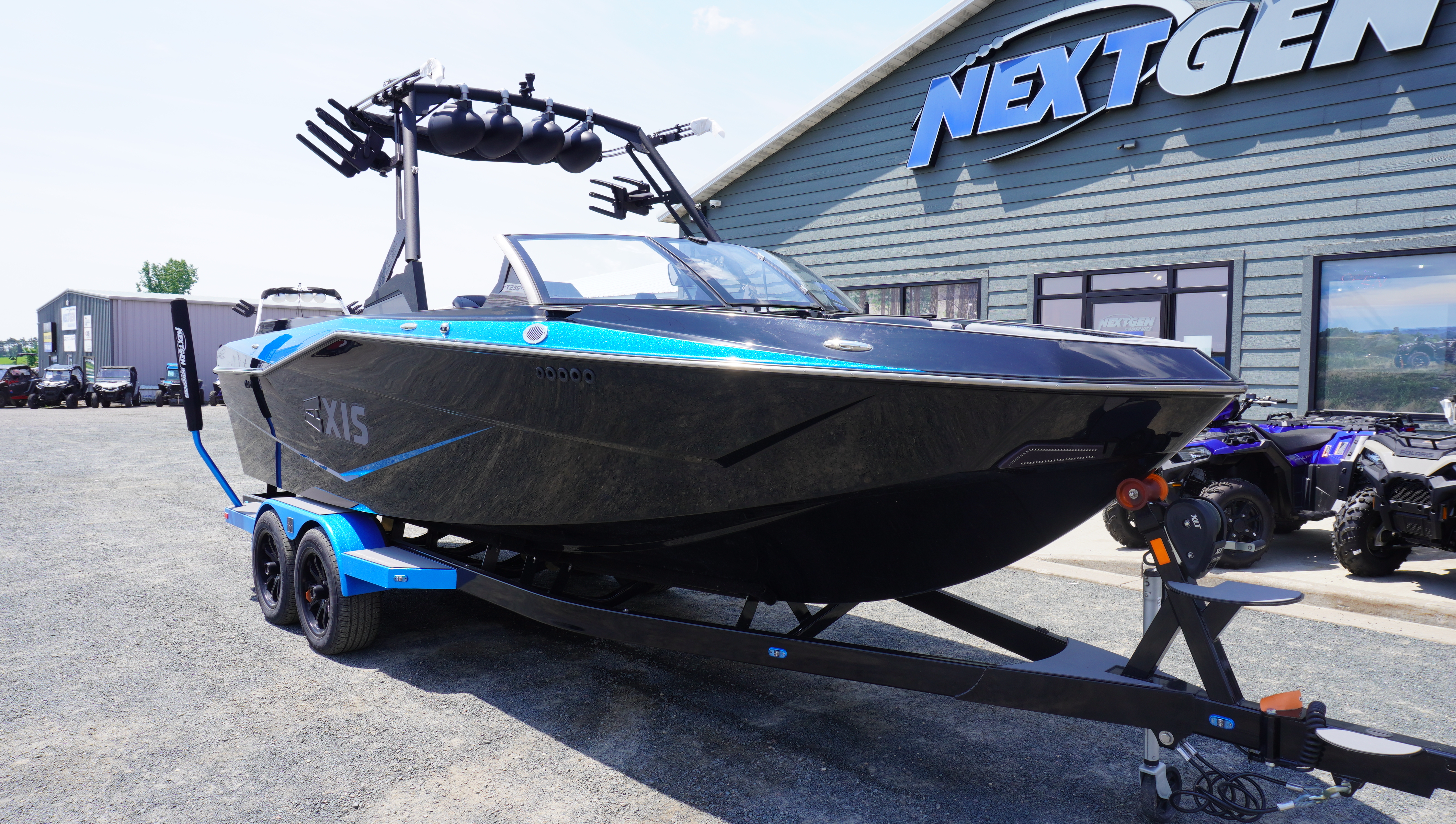 2023 Axis Wake Research T235