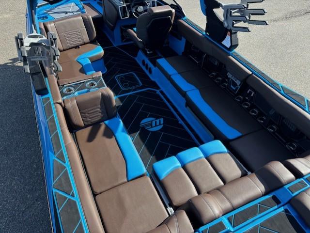 2024 Malibu 26 LSV *Huge Demo Discount- New*