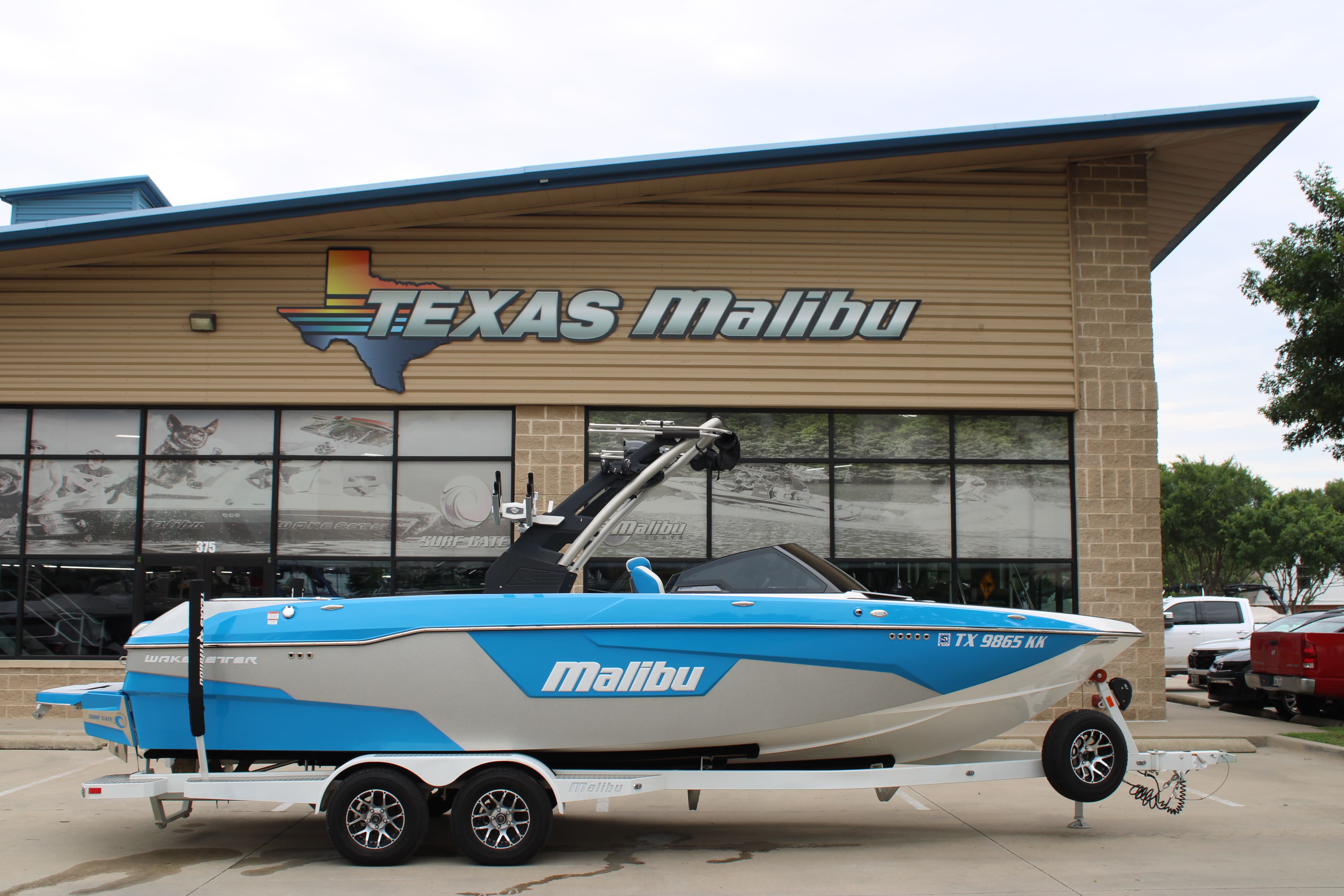 2020 Malibu 25 LSV