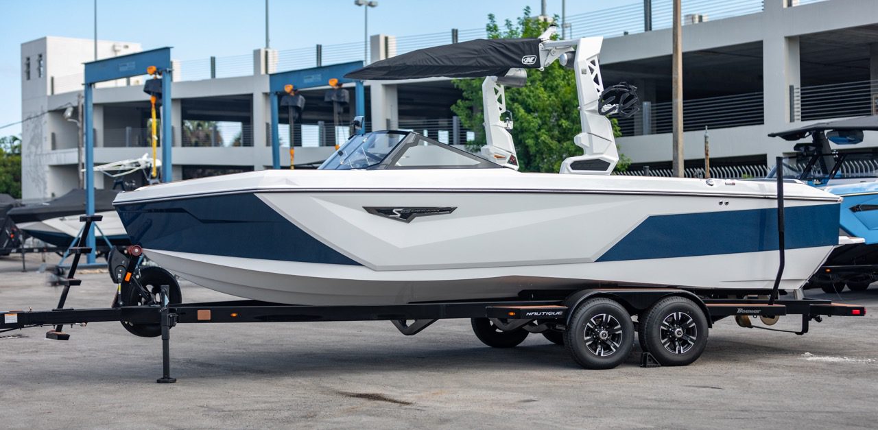 2023 Nautique Super Air Nautique S25 – Freshwater use only