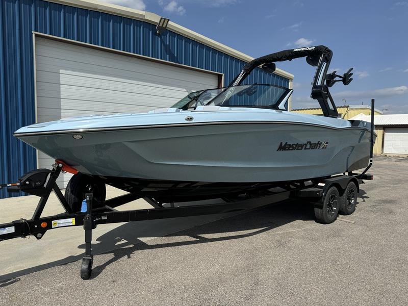 2025 MasterCraft XT23