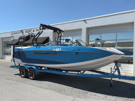 2023 23' Moomba "Mojo" Bowrider