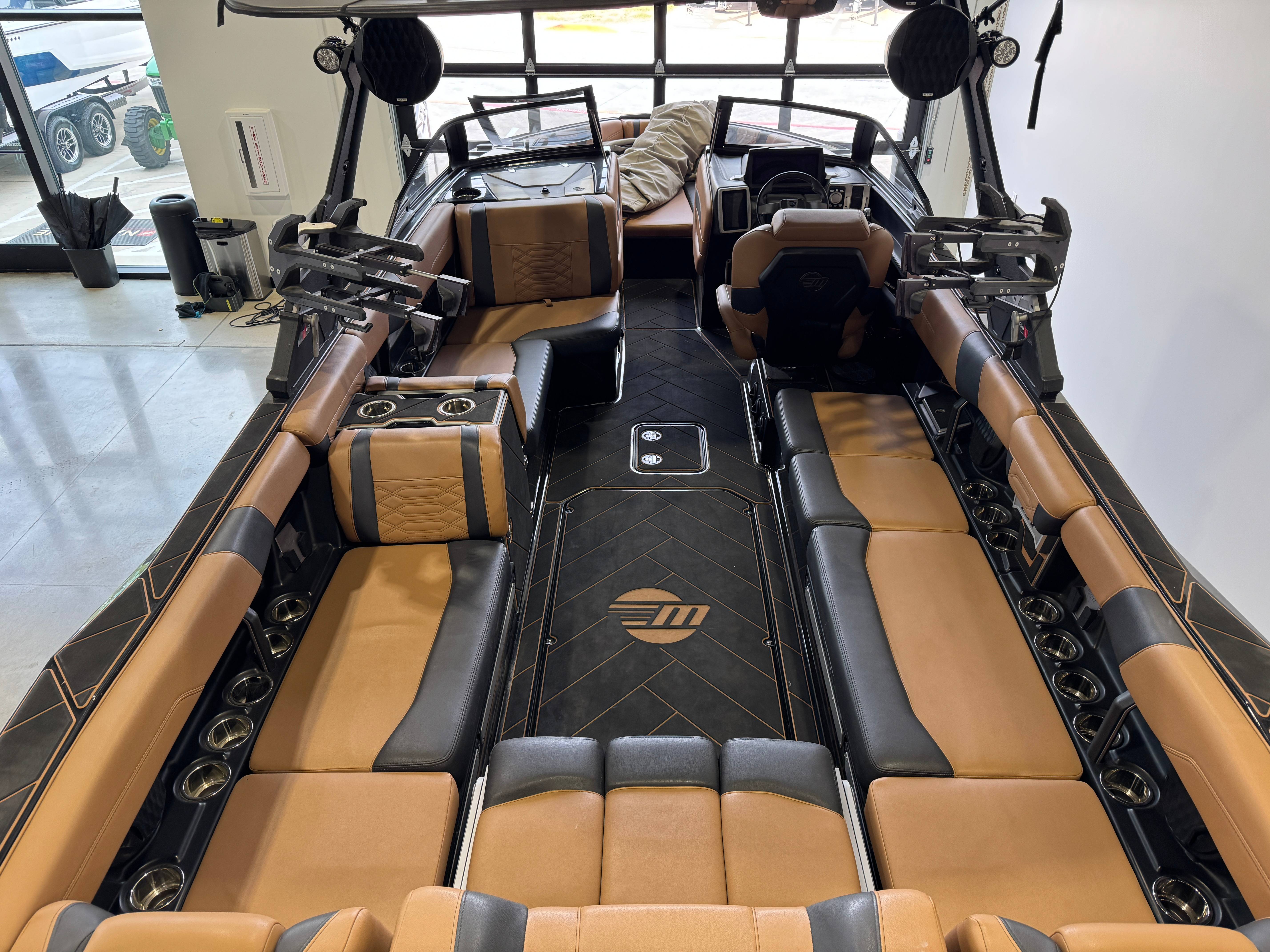 2023 Malibu Wakesetter 26 LSV