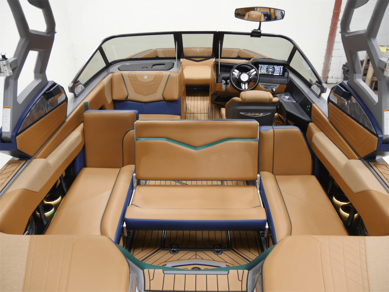 2021 Nautique G23 – Emerald Metal Flake/Admiral Blue