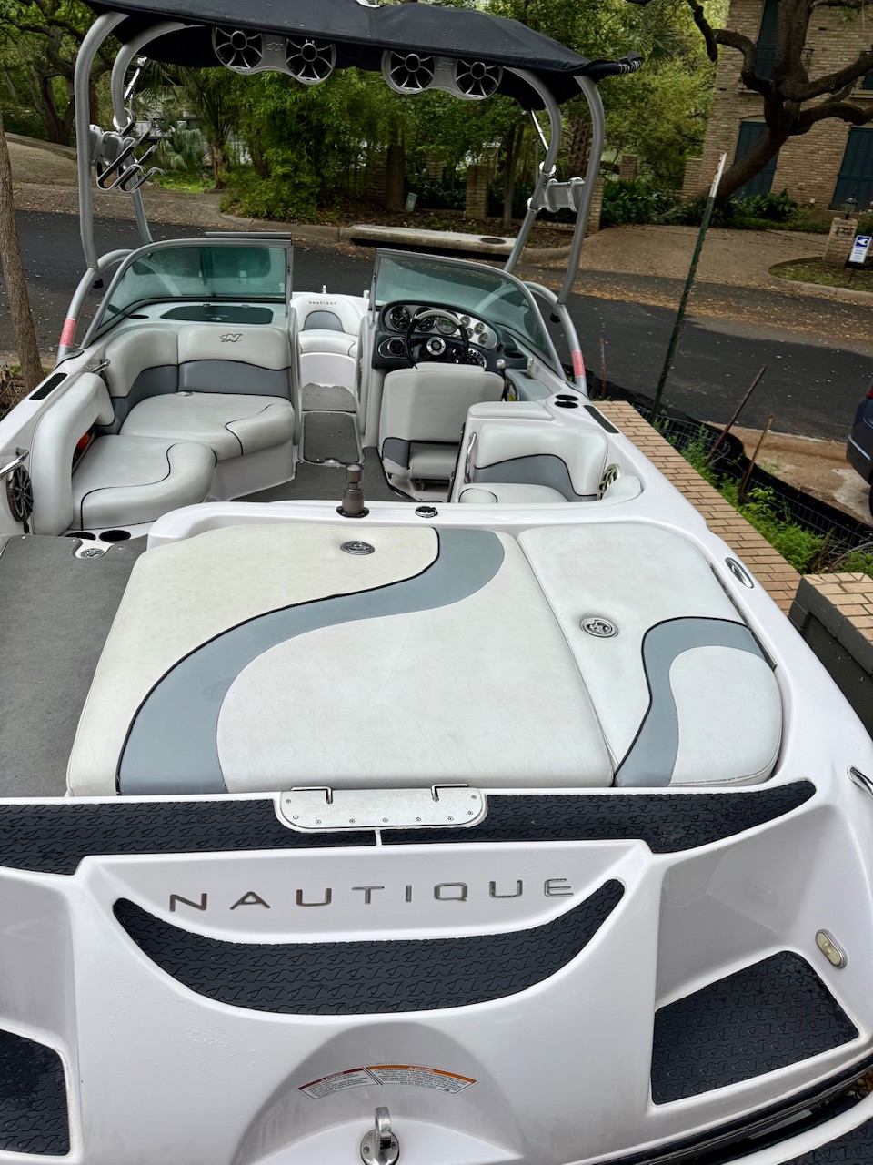 2004 Correct Craft Super Air Nautique SV211