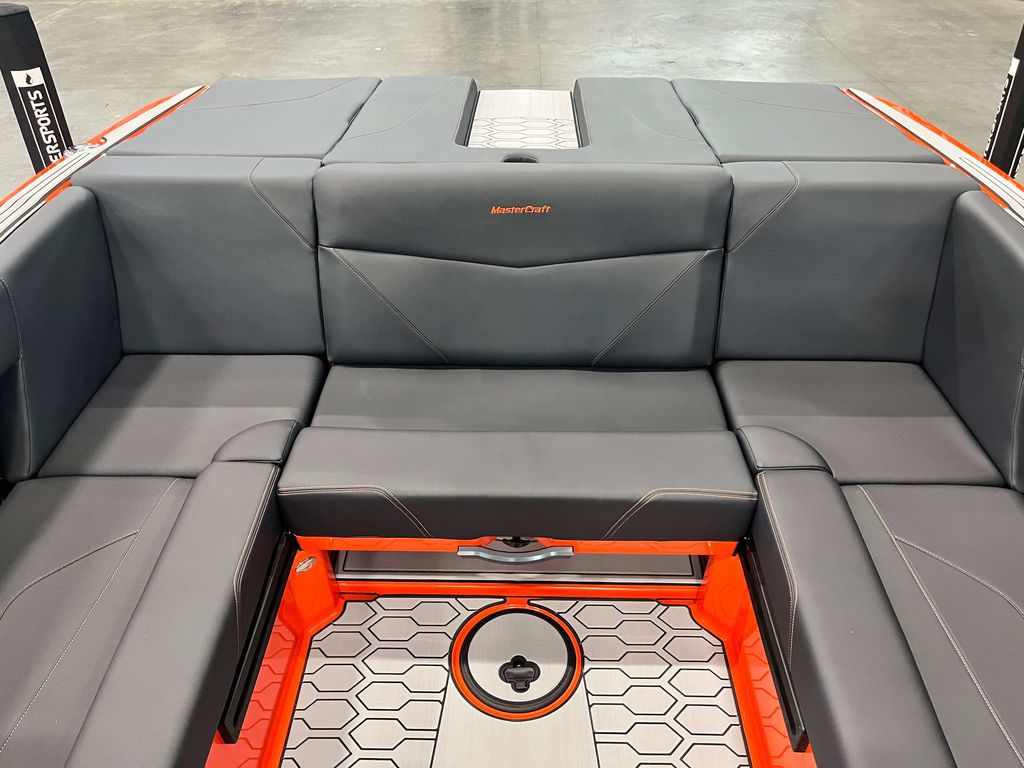 2025 MasterCraft NXT23