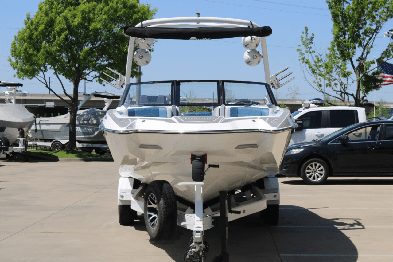2023 Malibu 24 MXZ