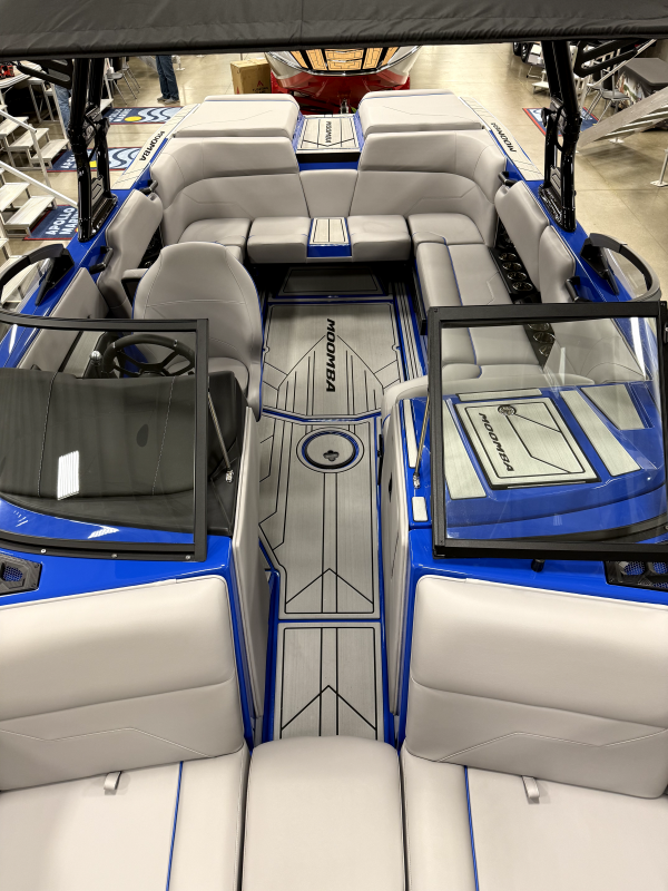 2025 Moomba Max
