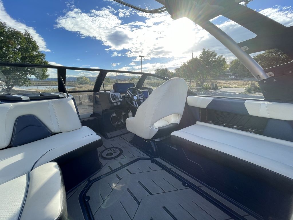 2017 Malibu Boats 21 VLX