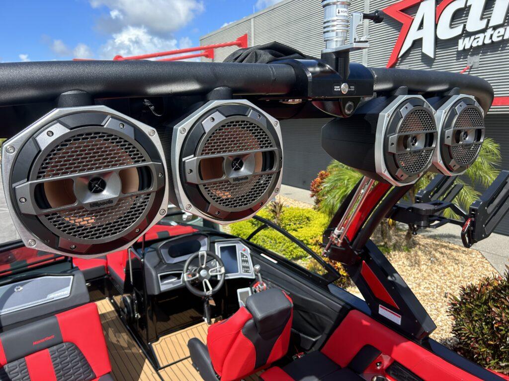 2022 MasterCraft X22