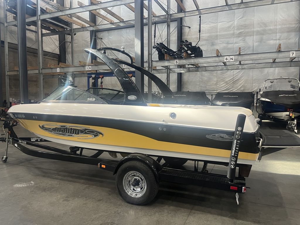 2006 Malibu Boats V-Ride