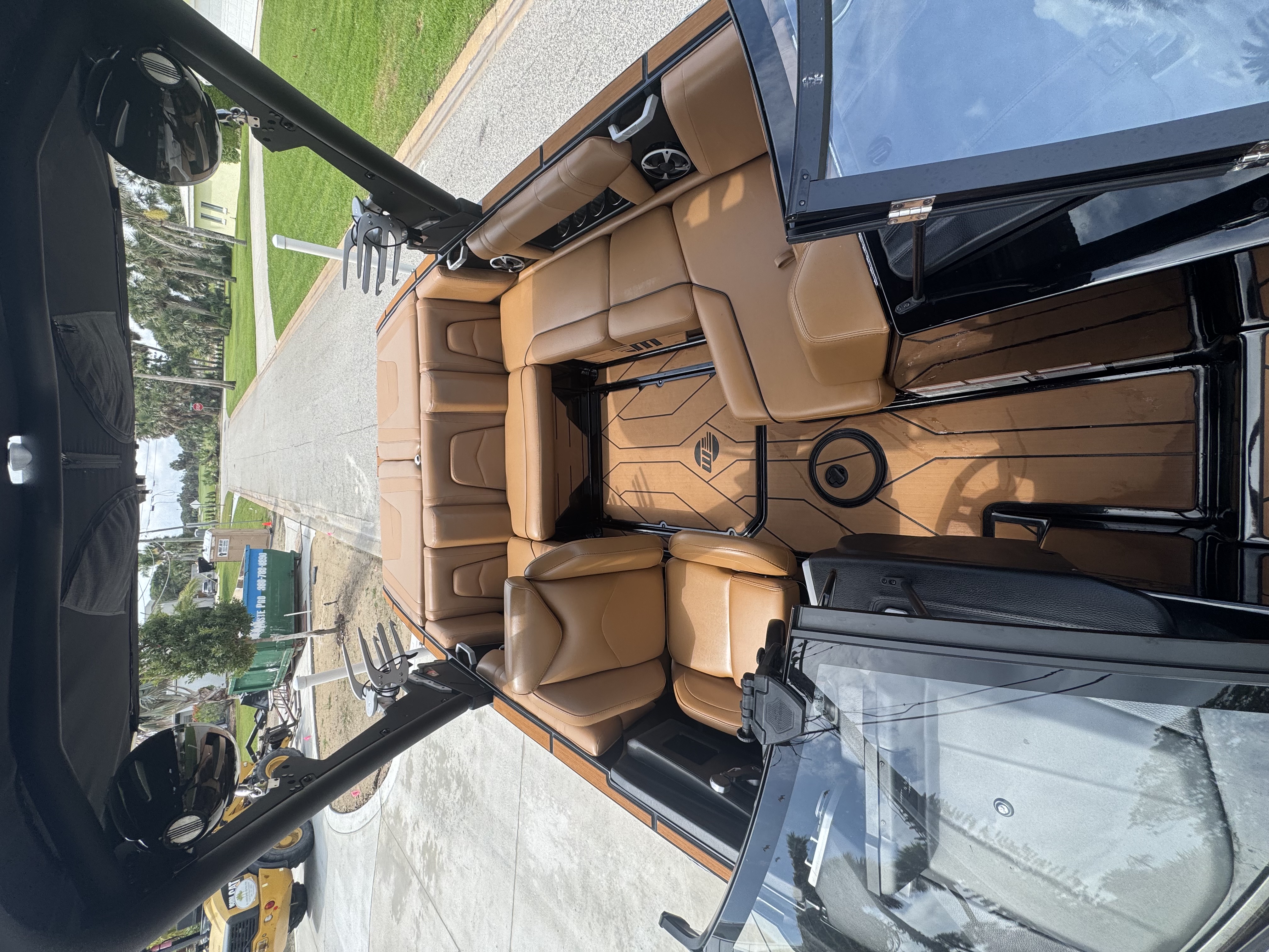 2021 Malibu Wakesetter 21 MLX