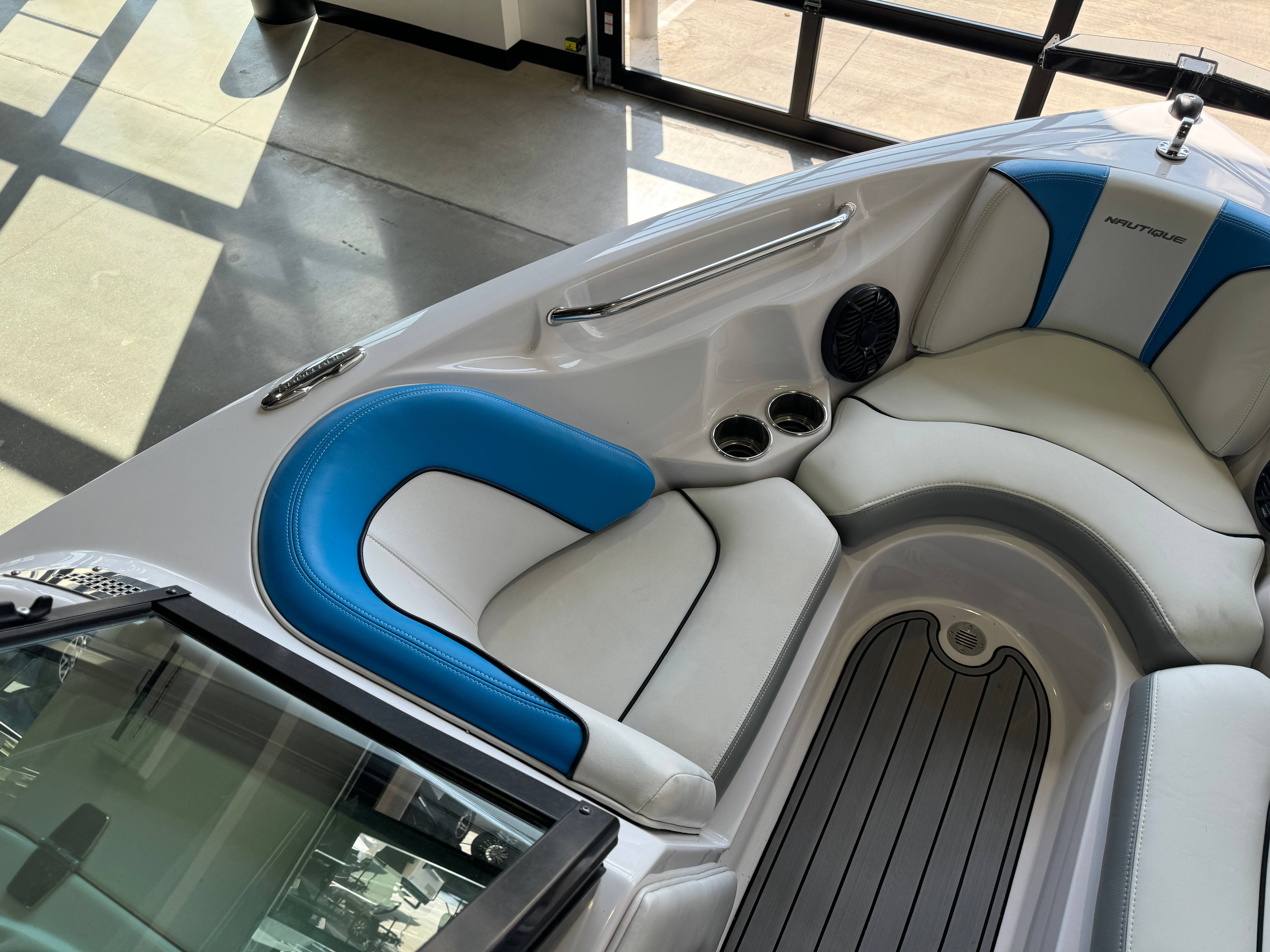 2011 Nautique SUPER AIR NAUTIQUE 210