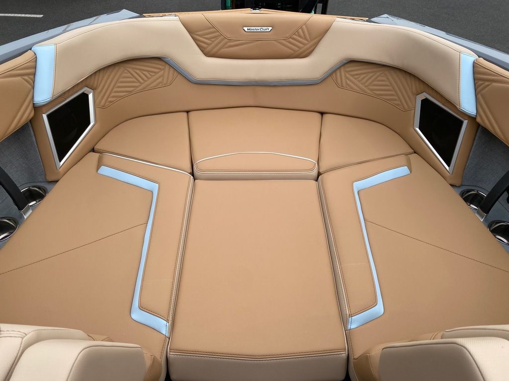 2025 MasterCraft XSTAR 23