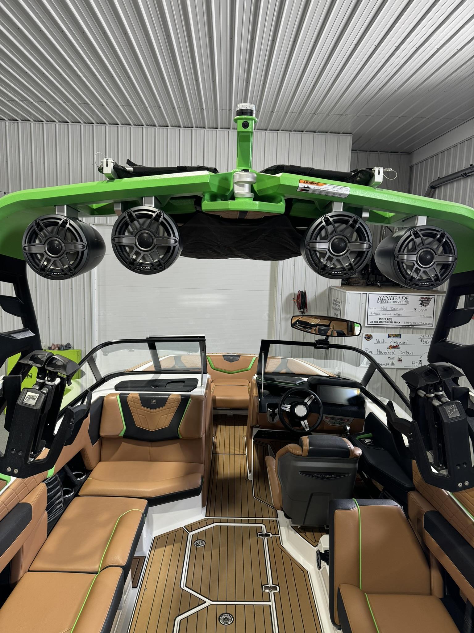 2021 Nautique G23