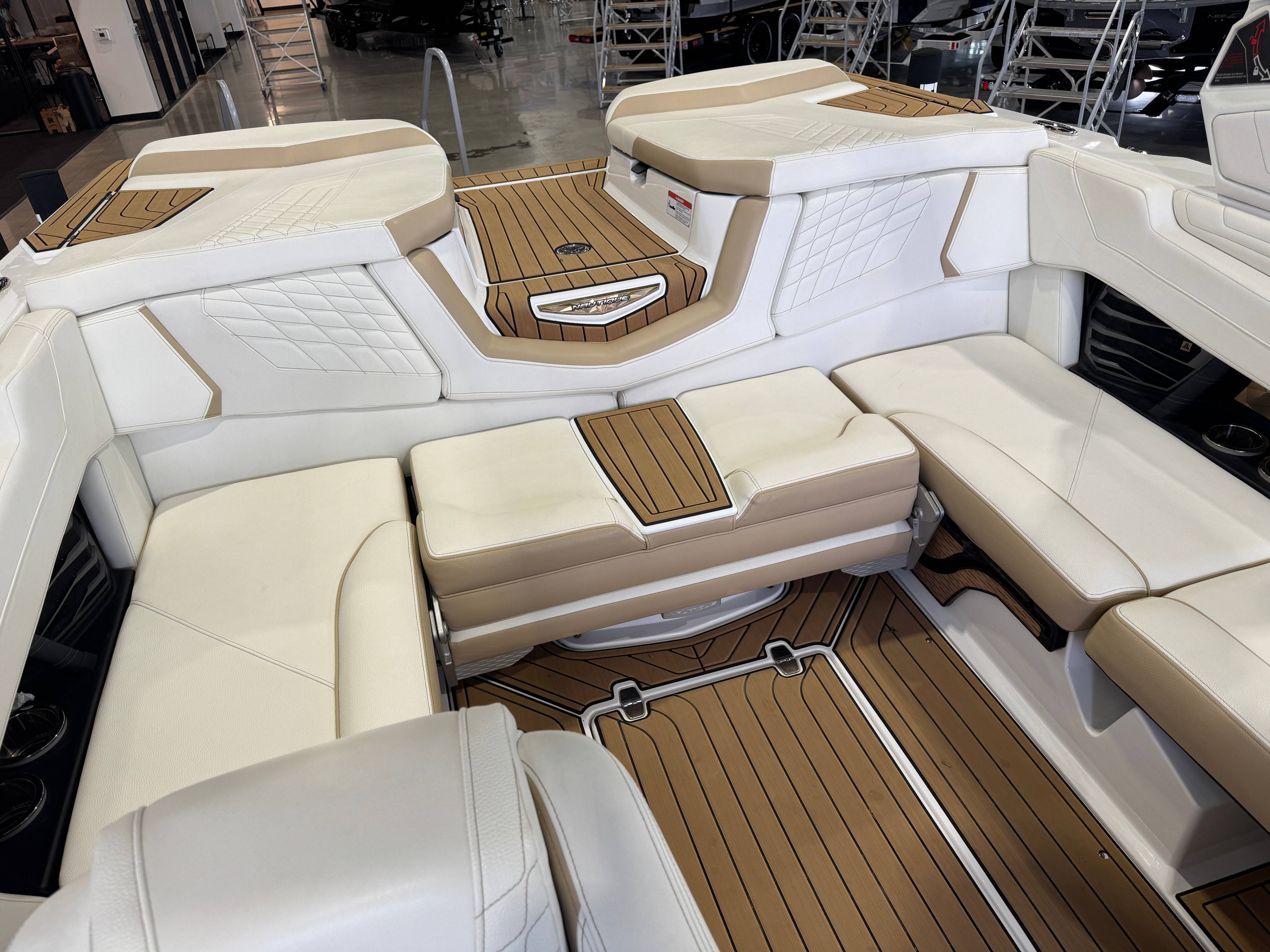 2022 Nautique Super Air Nautique G21