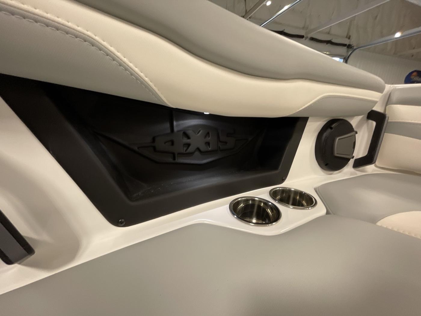2024 axis T235