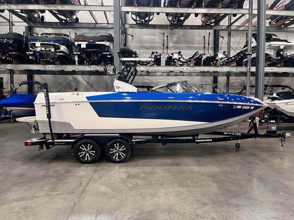 2021 MOOMBA Mojo