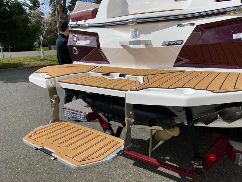 New 2023 MasterCraft XStar S