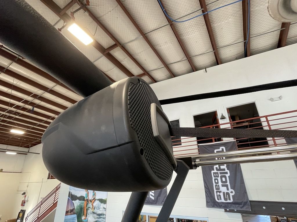2025 Axis Wake Research T235