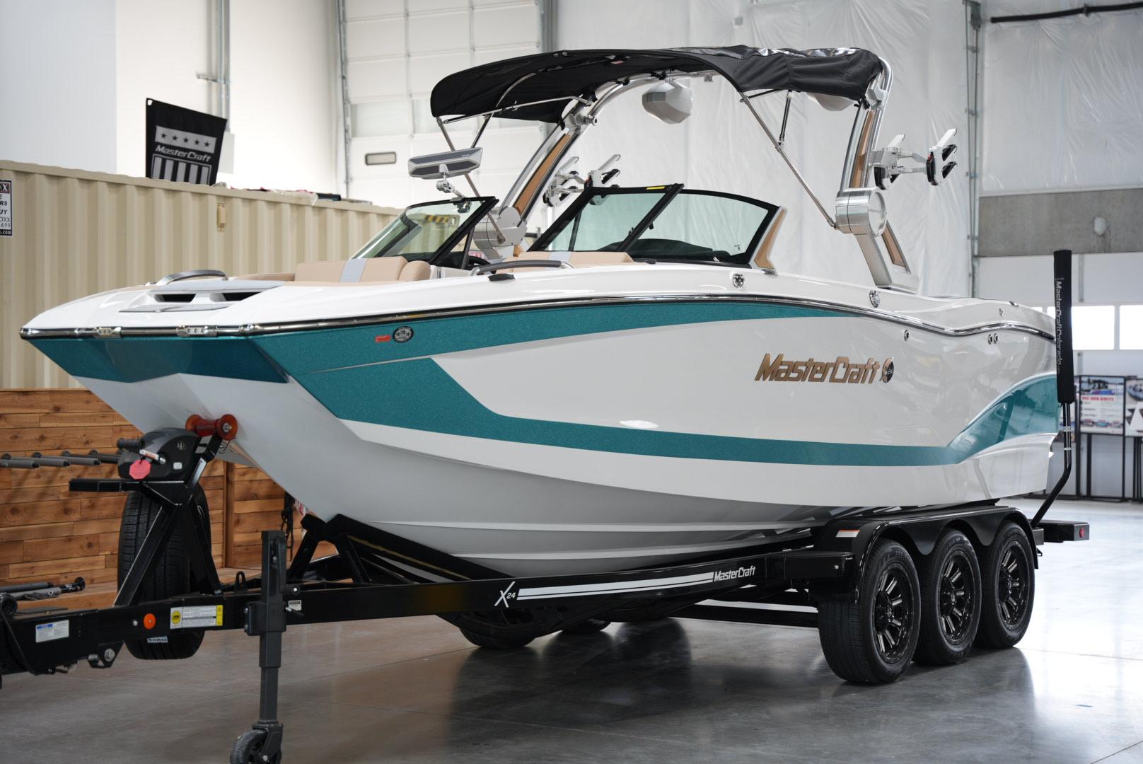 2025 MasterCraft X24 - NEW ARRIVAL! NEW 2025 COLORS! Icon