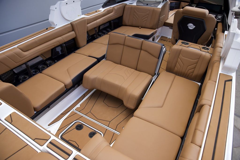2025 Malibu Boats 25 LSV