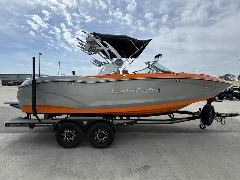 2019 MasterCraft X22