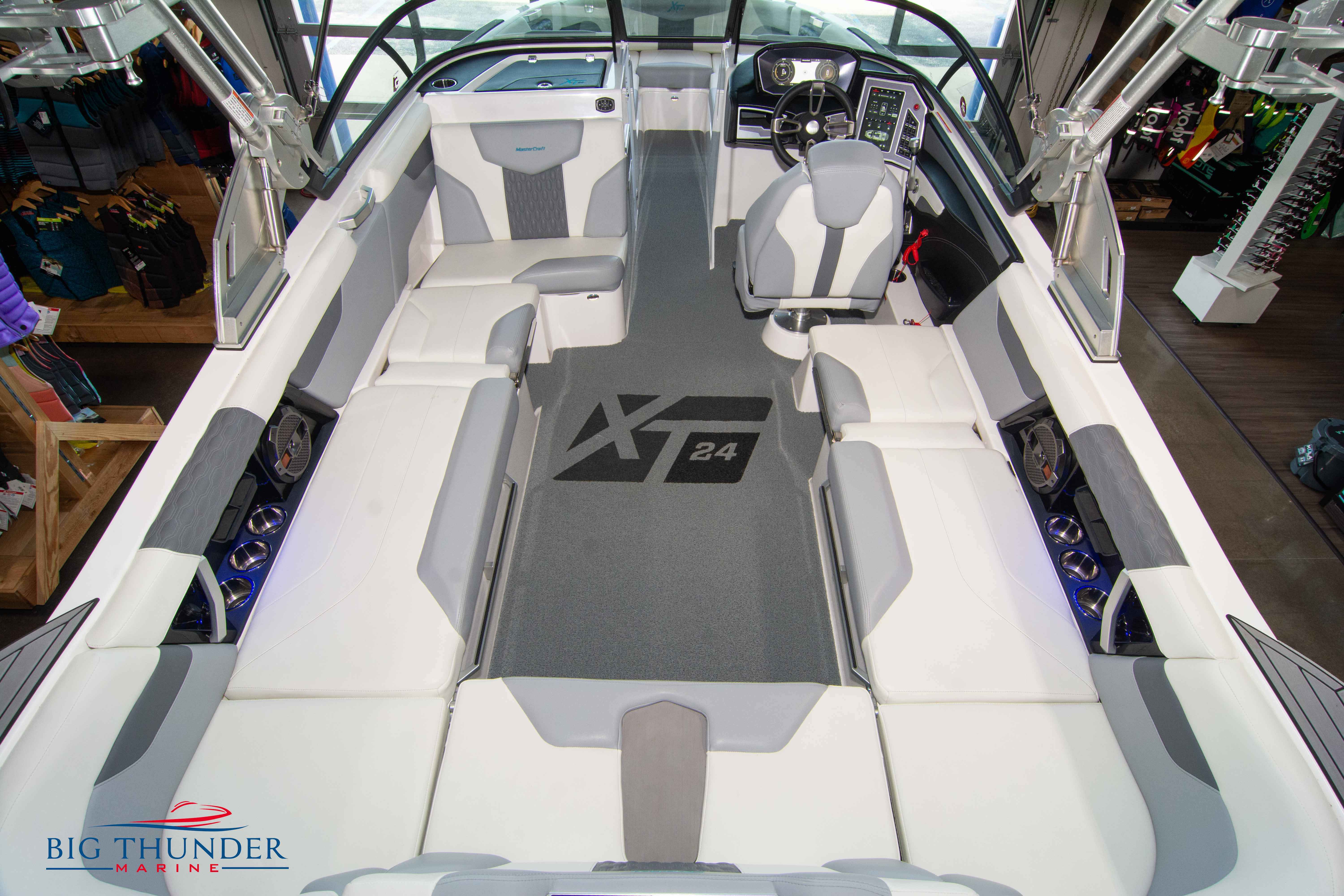 2022 Mastercraft XT24
