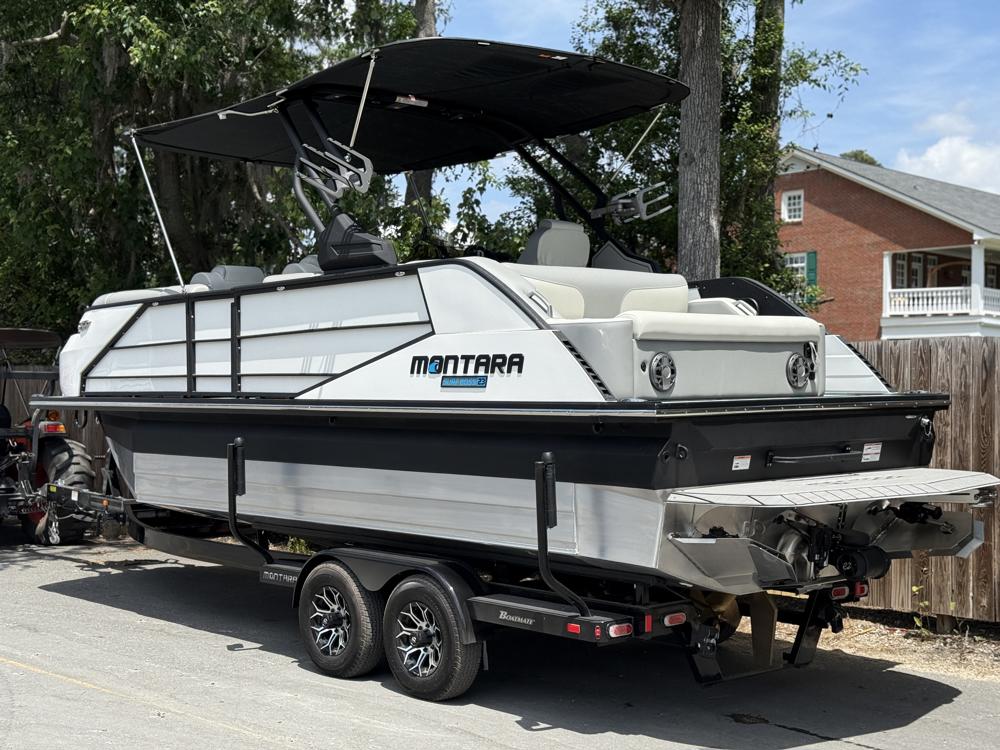 2025 Montara 23