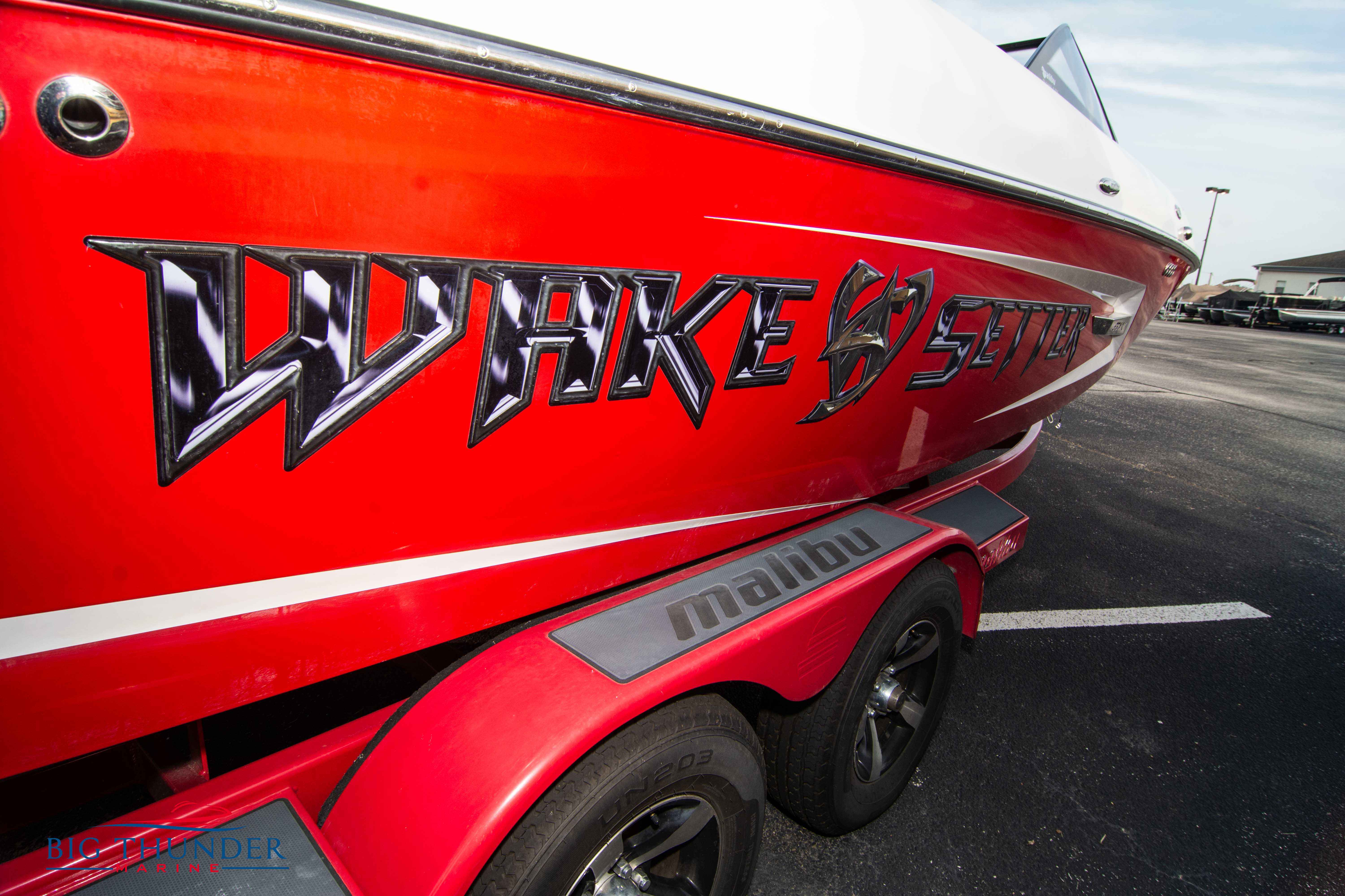 2013 Malibu Wakesetter 22 MXZ