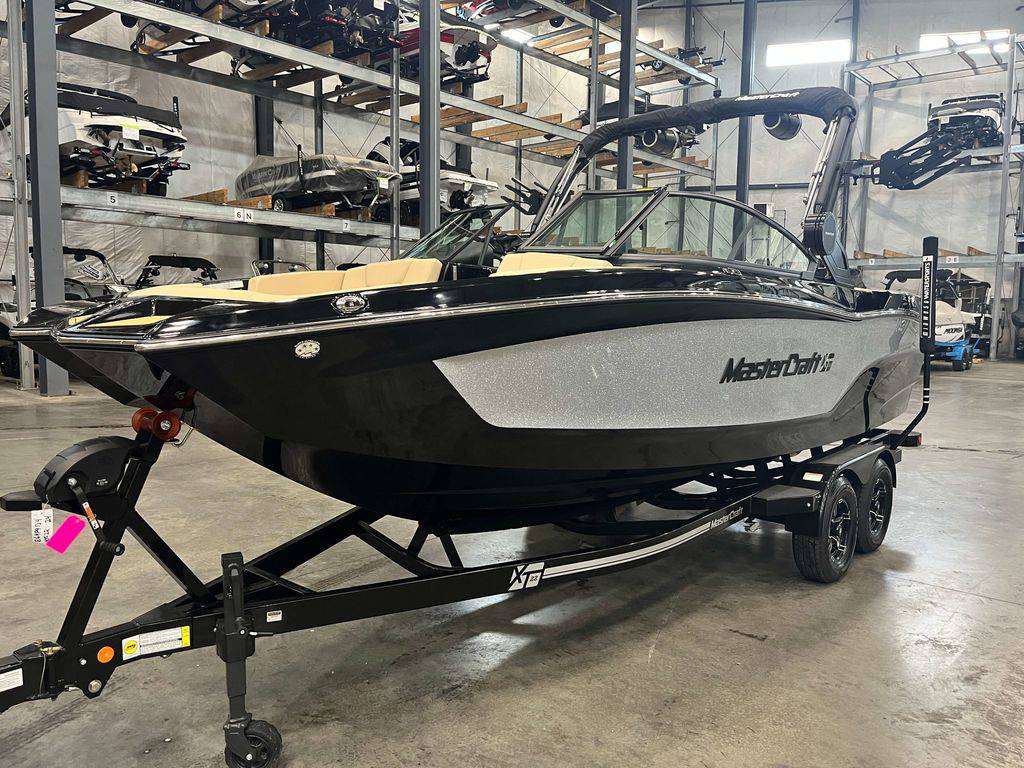 2024 mastercraft XT22
