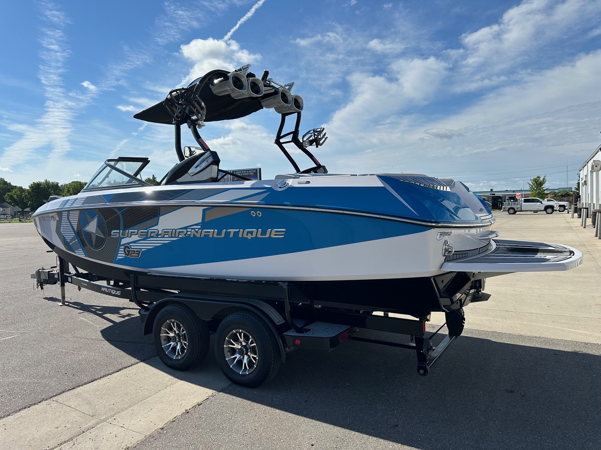 2013 Nautique G23
