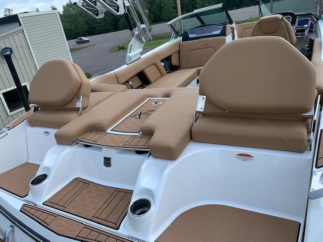 2019 MasterCraft X22