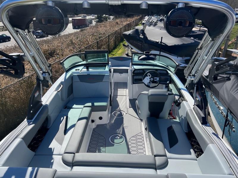 2025 MasterCraft NXT21