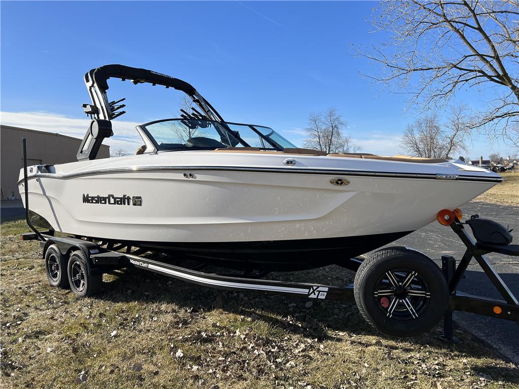2024 Mastercraft XT-25 | 209101