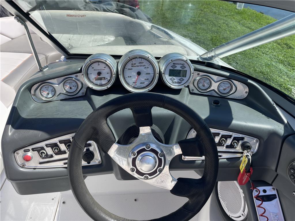 2006 Mastercraft Maristar 245/X45
