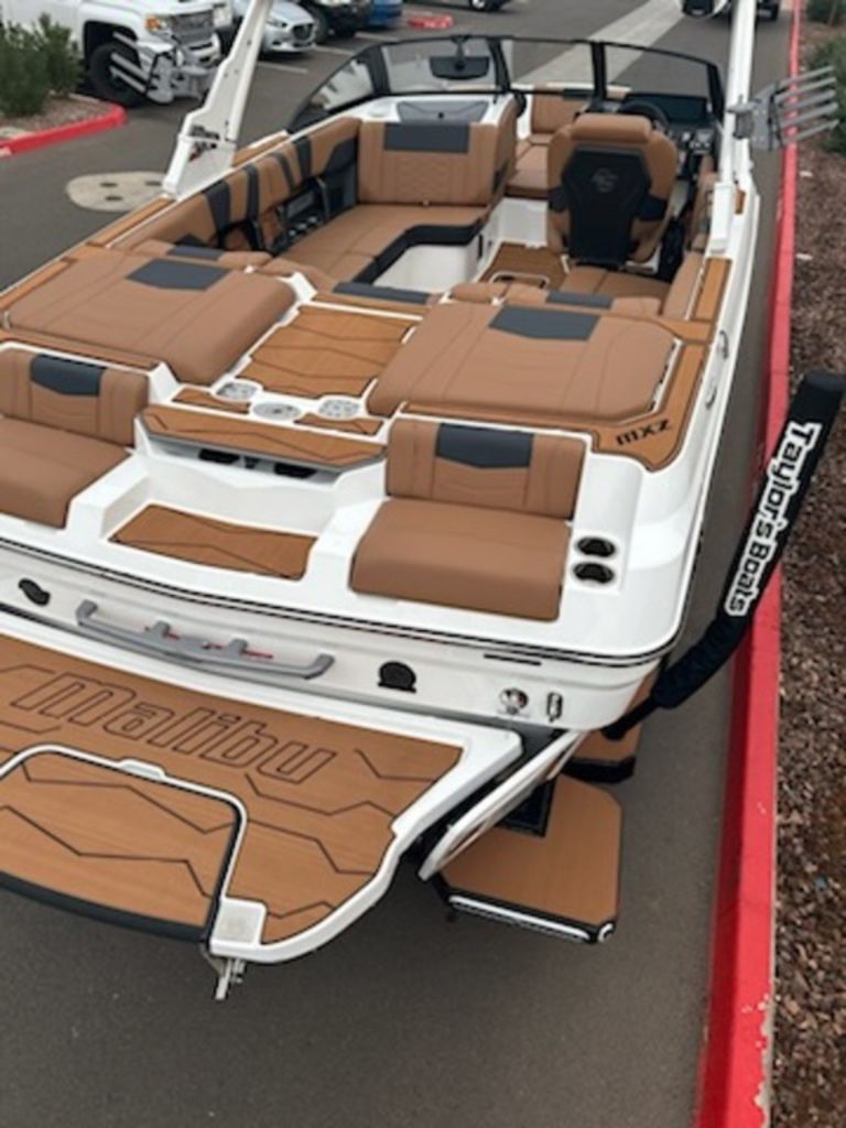2025 Malibu Boats 22 MXZ