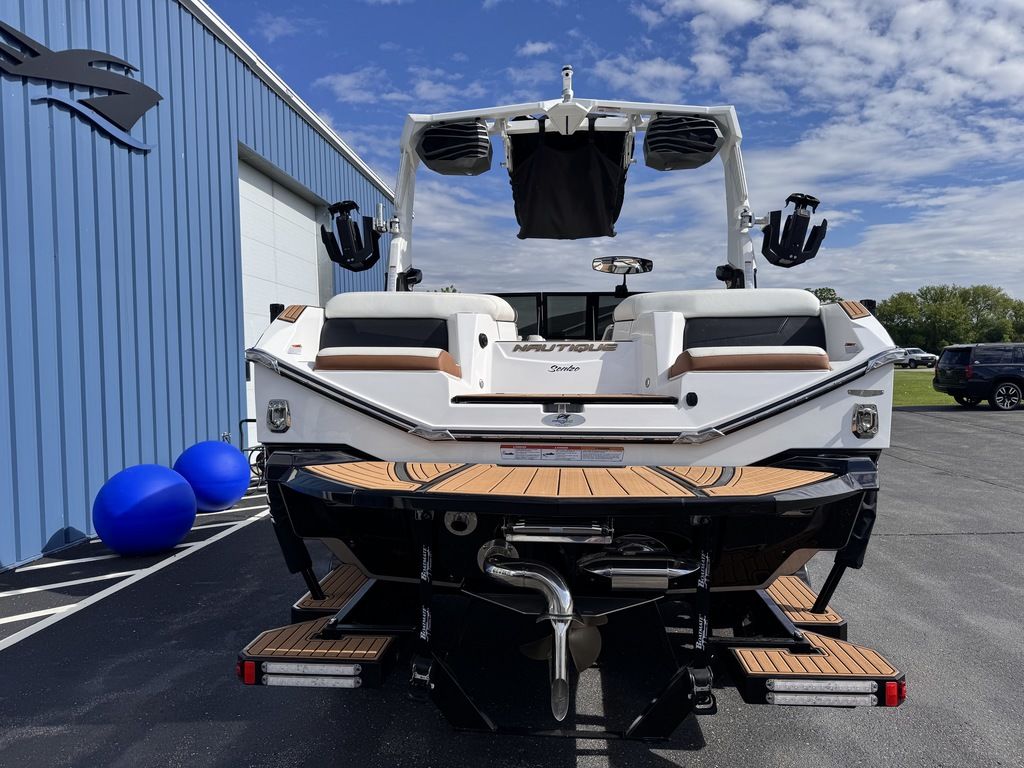 2022 Nautique Super Air Nautique G21