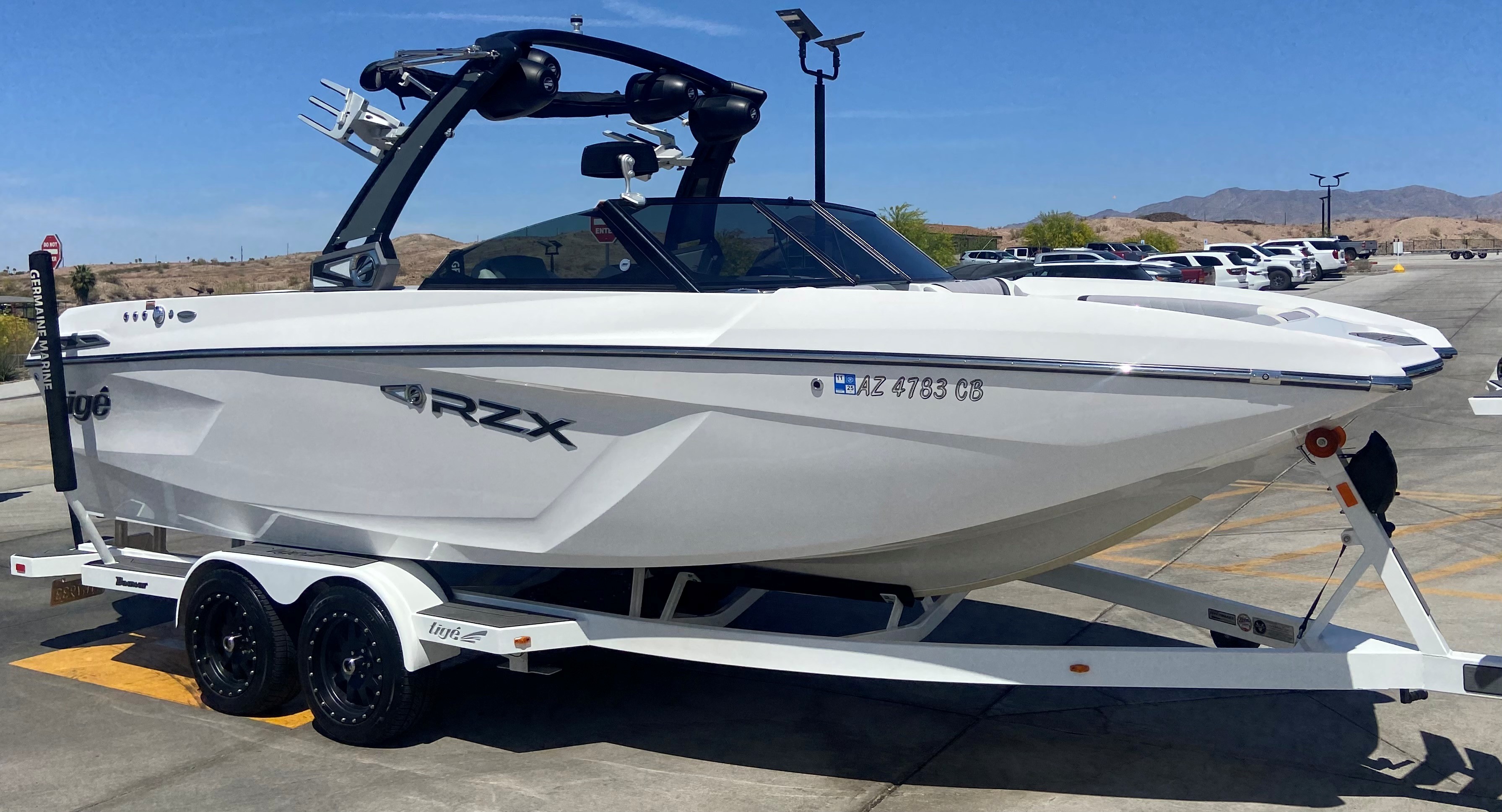 Super Clean 2020 Tige 23RZX