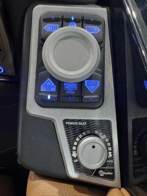 ***Malibu M240***
