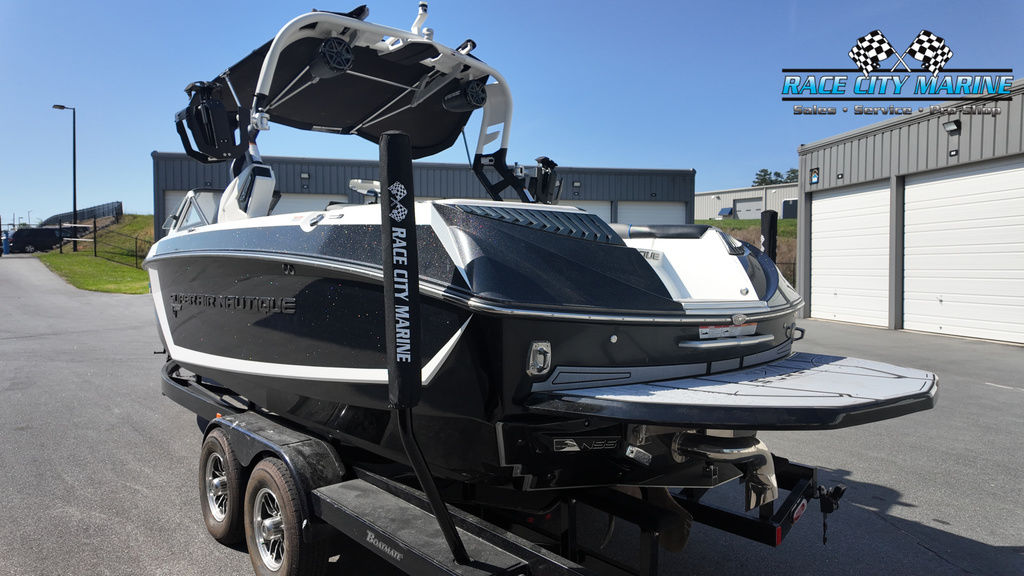 2018 Nautique G23