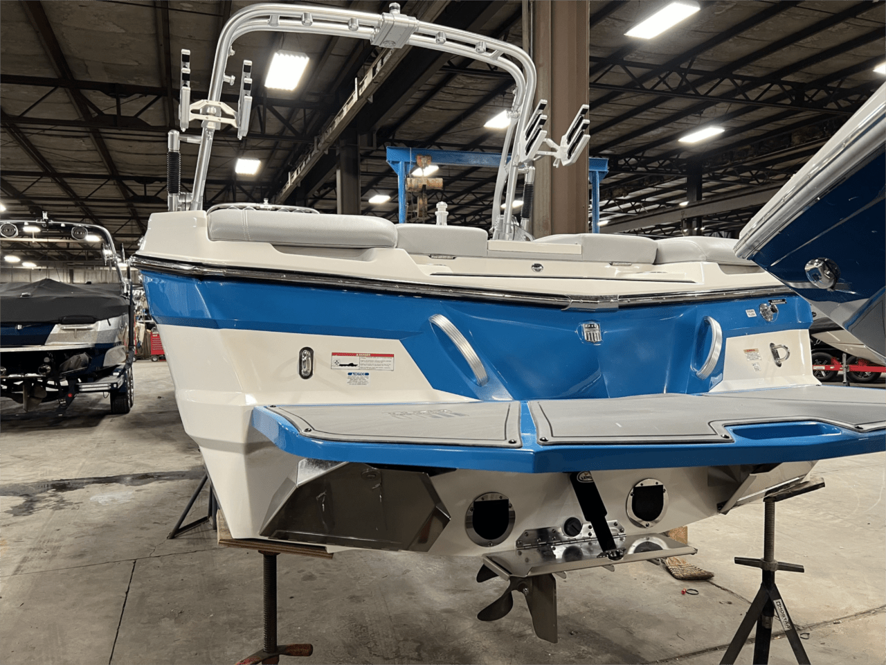 2017 Mastercraft XT23 | 209094