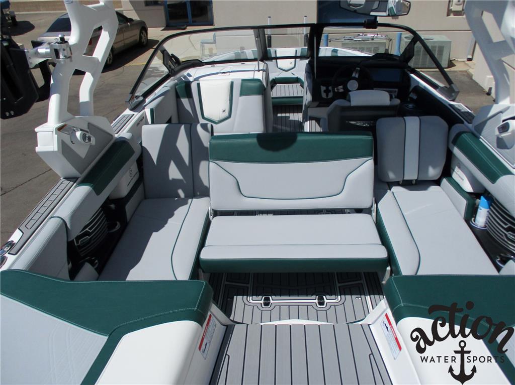 2020 Super Air Nautique G23 Emerald Green Metal Flake!