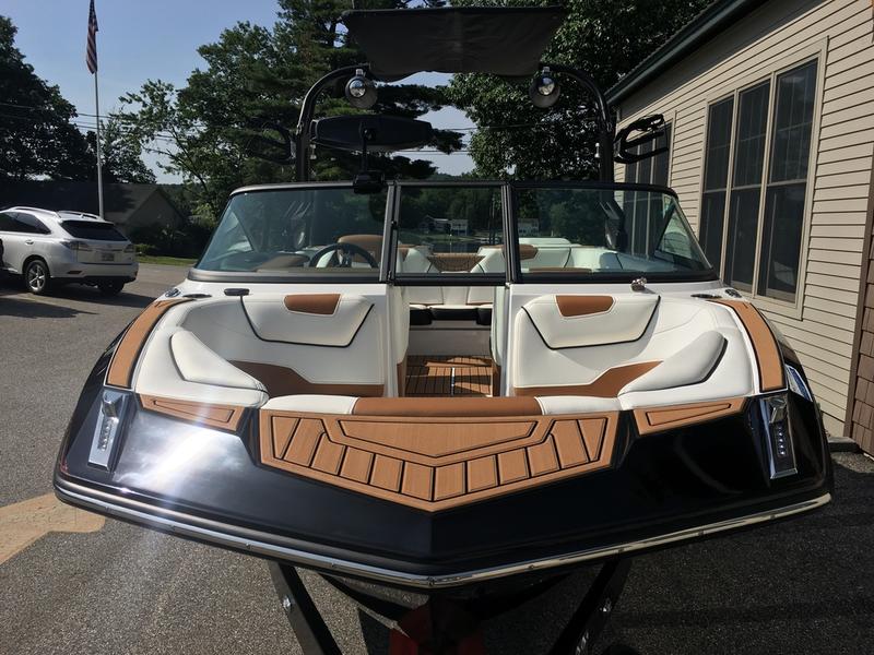 2018 Nautique GS20