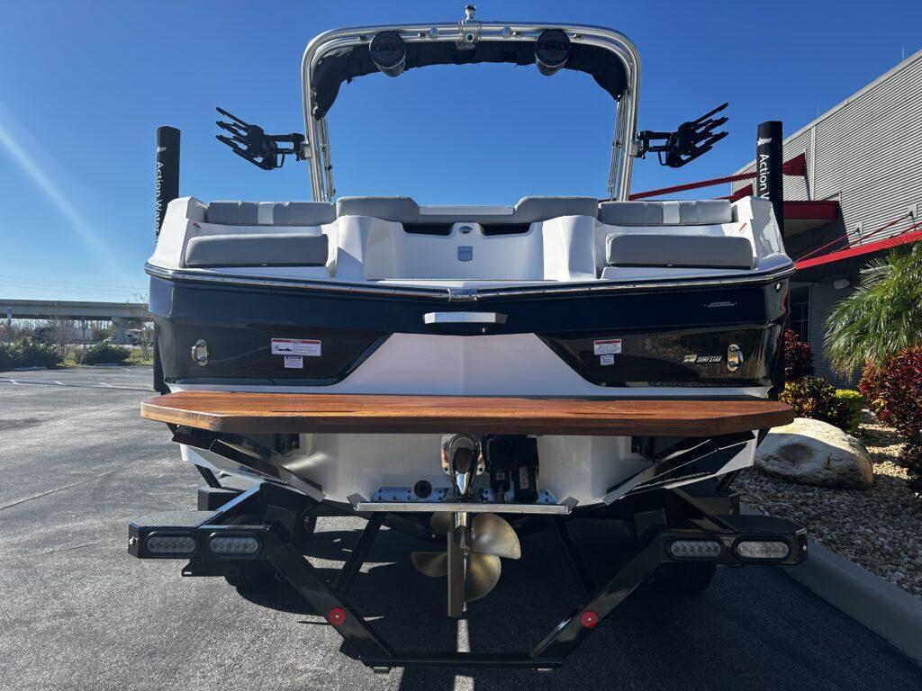 2024 MasterCraft XT22T
