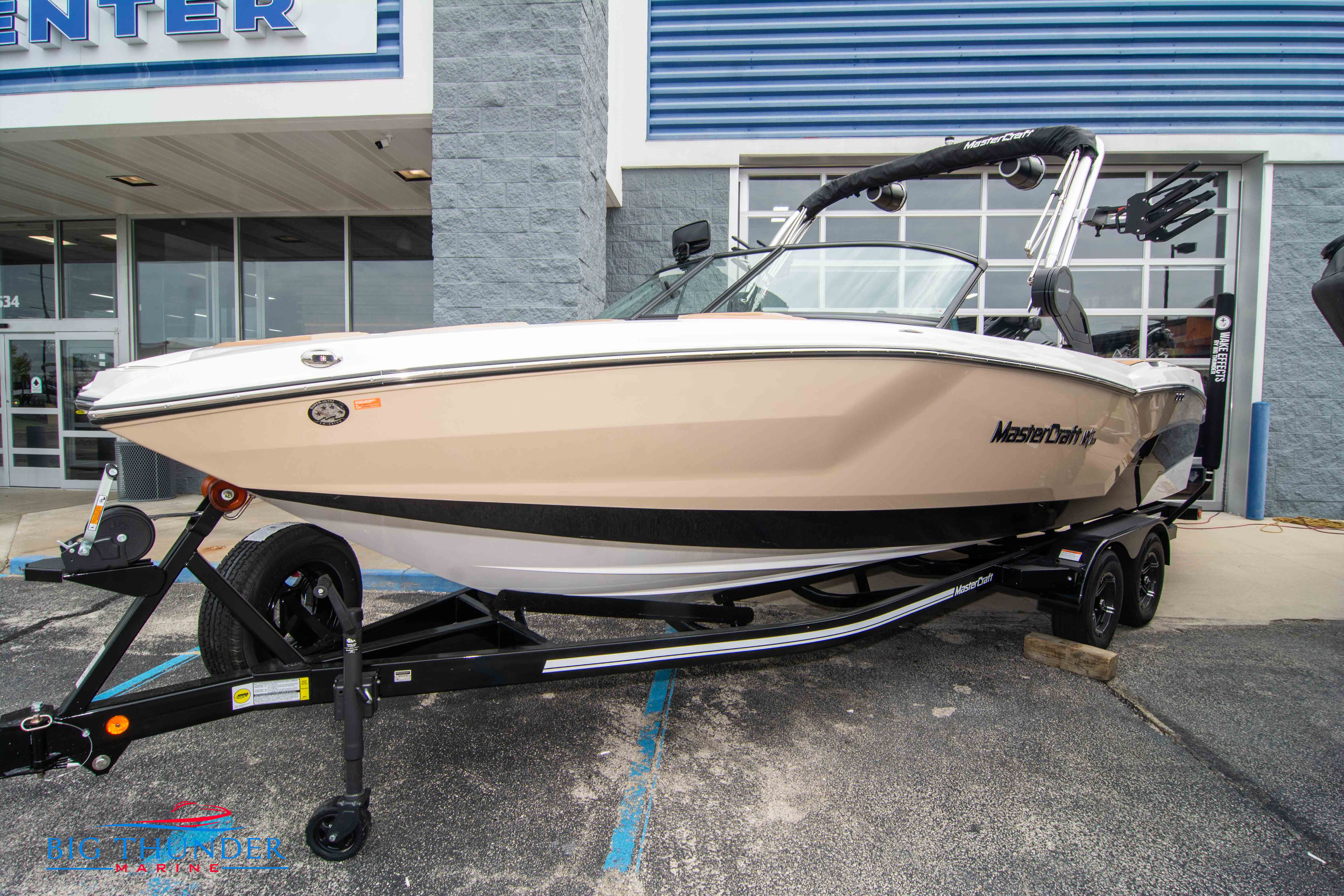 boat.Title