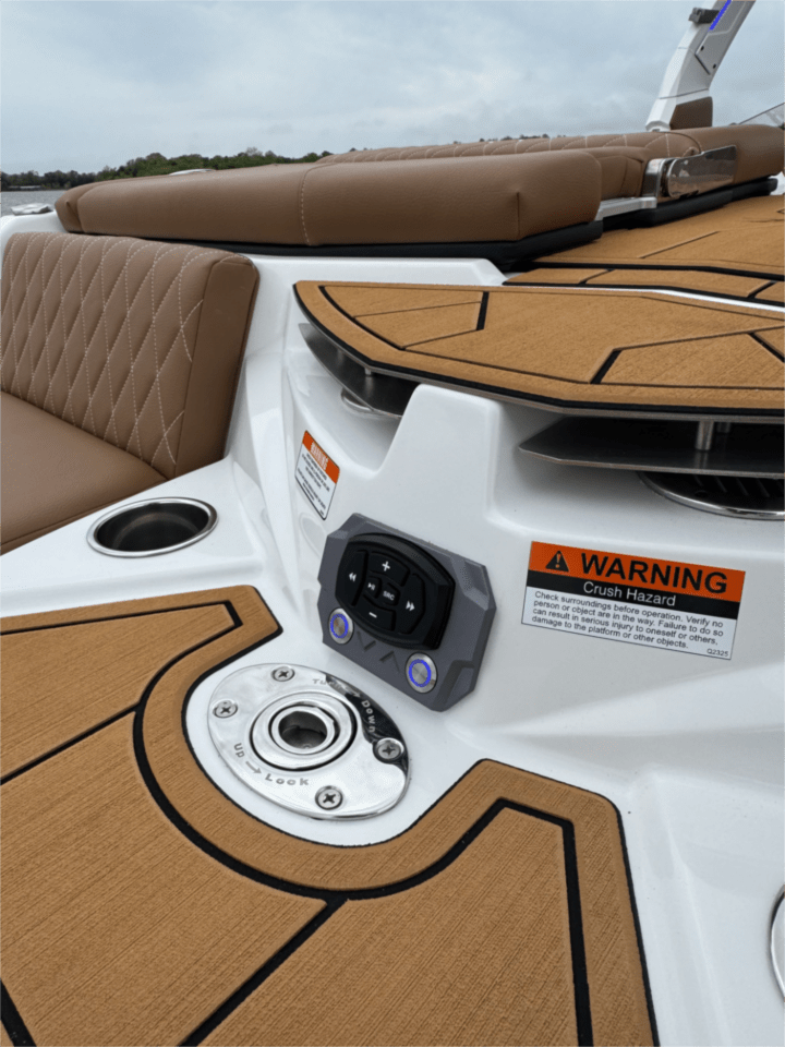 2025 Tige Z5 Icon