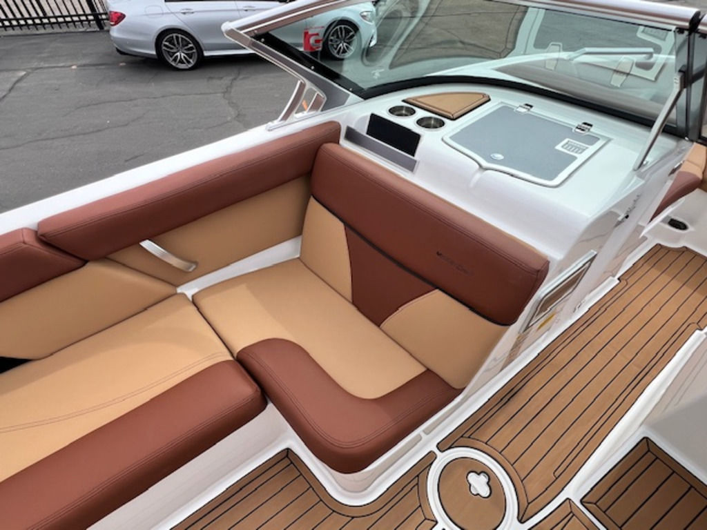 2019 Mastercraft XT22