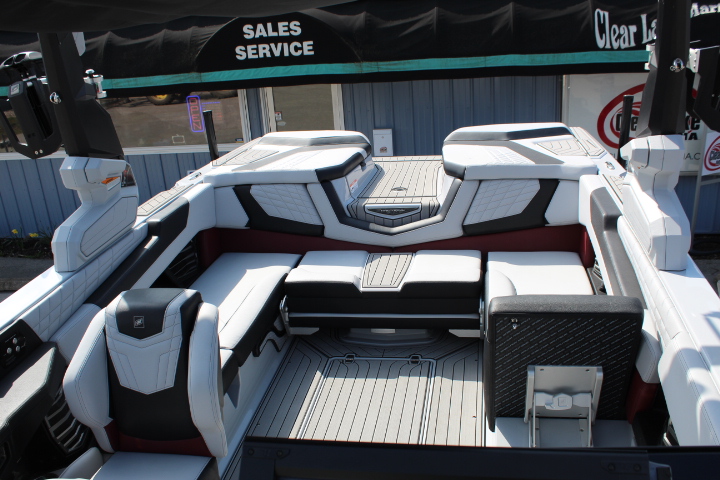 2022 Nautique G23