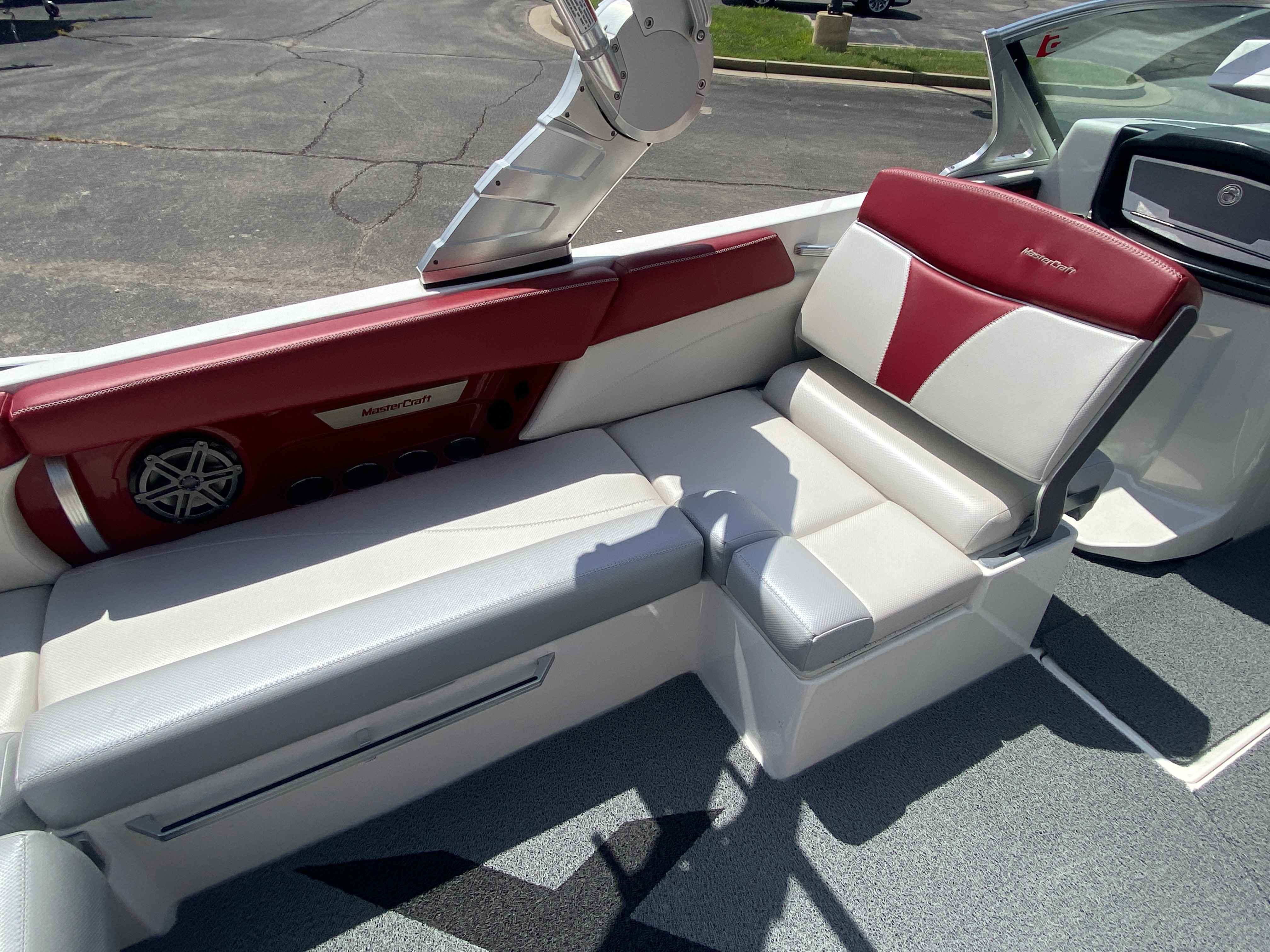 2017 Mastercraft X26
